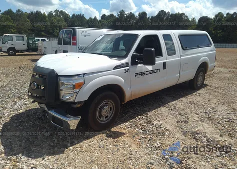 2016 Ford F-250 Xl z USA, uszkodzony, nr VIN 1FT7X2A6XGEB78343